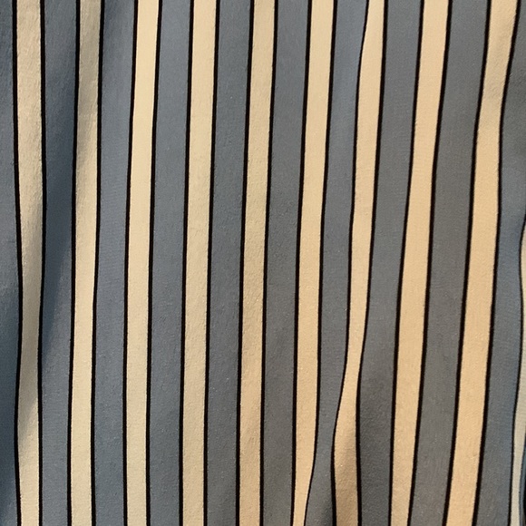 NWT Robert Rodriguez silk striped blouse with back detail and oversized cuff M - Picture 2 of 6